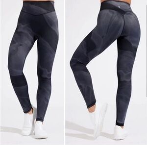 Quartz Impact Leggings - Buffbunny Collection